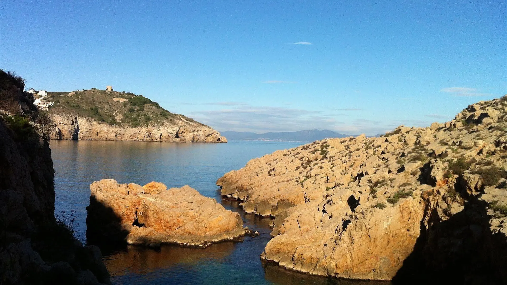 Can Miquel L'Escala 3*,  Spain